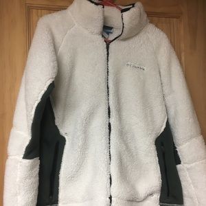 Columbia Fleece White and Olive